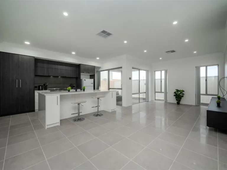 35 Hopetoun