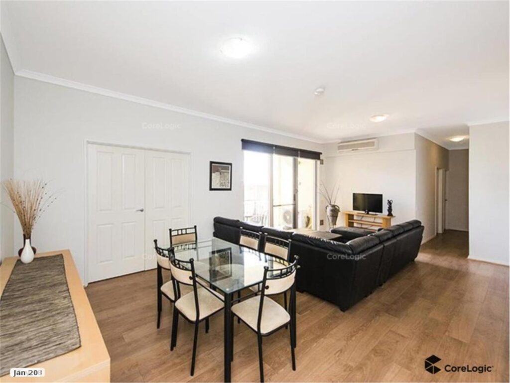 Agent226 Rental Extra 2437399