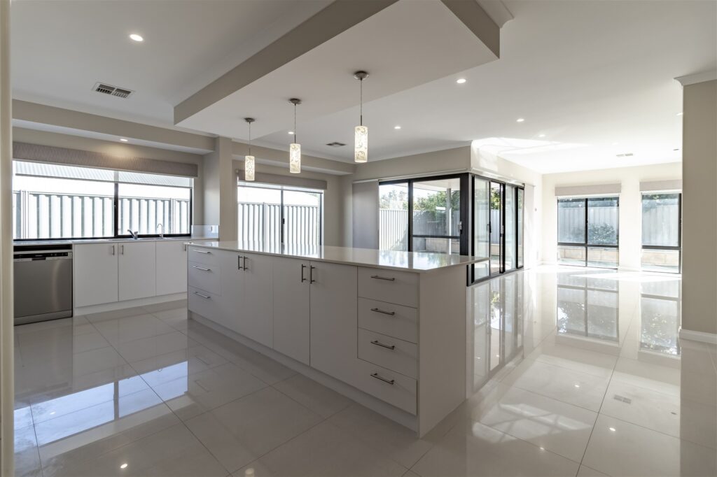 Agent226 Rental Extra 2734417