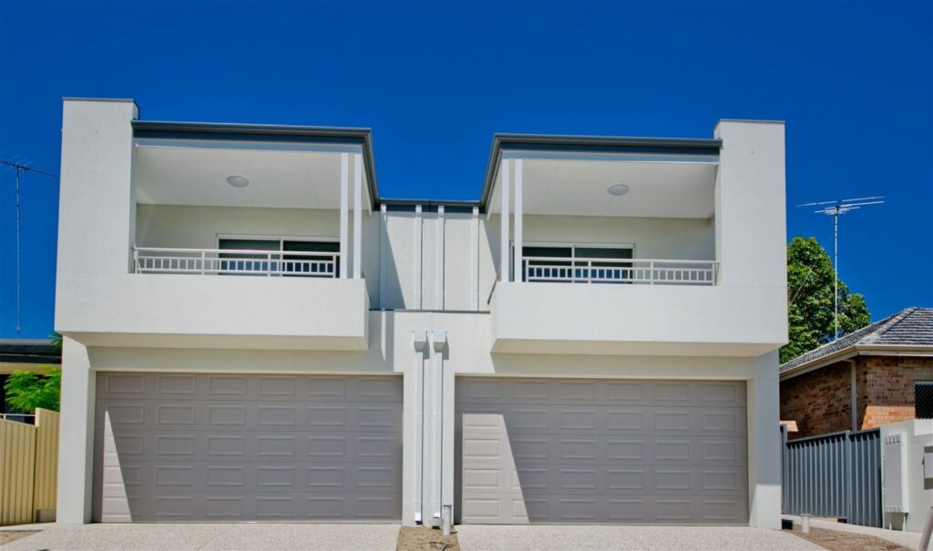 Agent226 Rental Extra 2878187