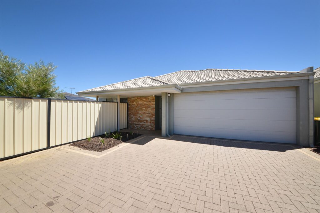 Agent226 Residential Extra 3649401