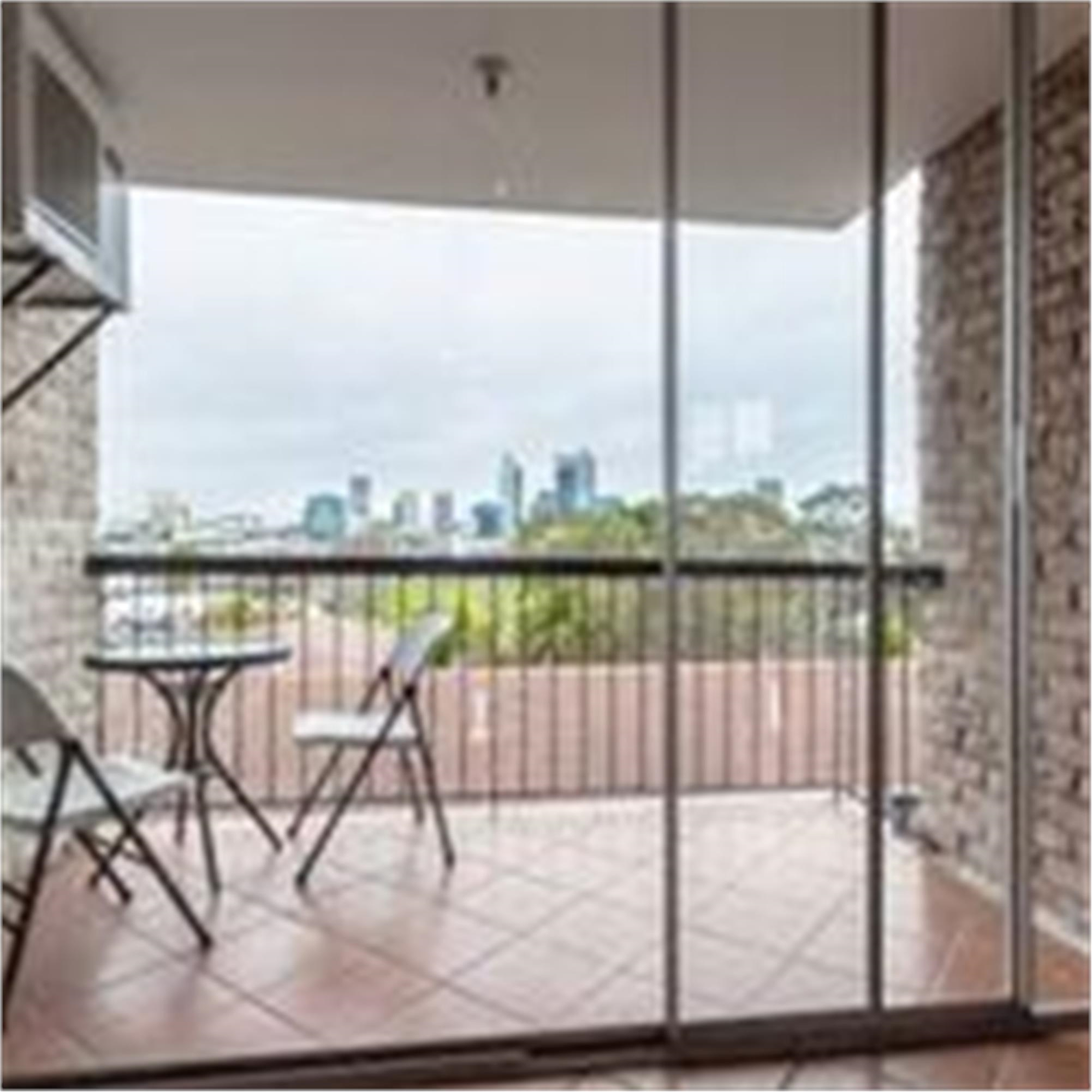 50/133 Lincoln Street