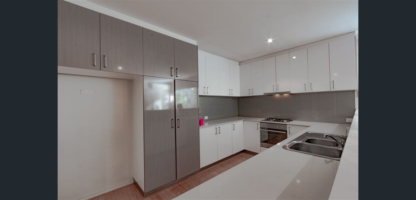 4A Leslie Place