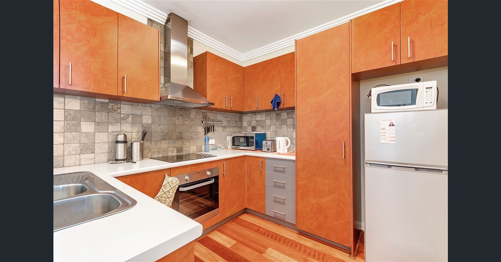 7/81 Grand Boulevard