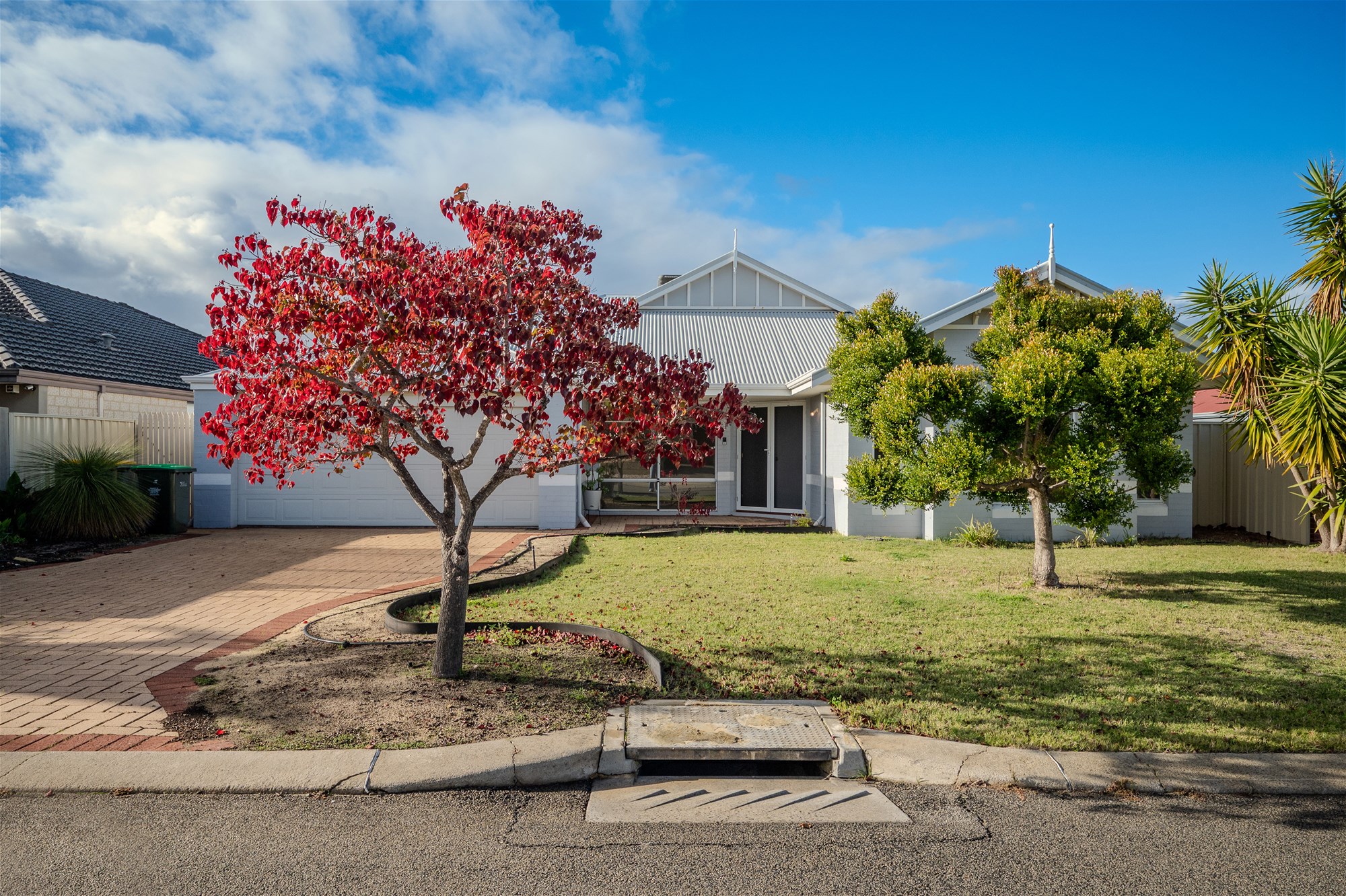 28 Edgeworth Circuit