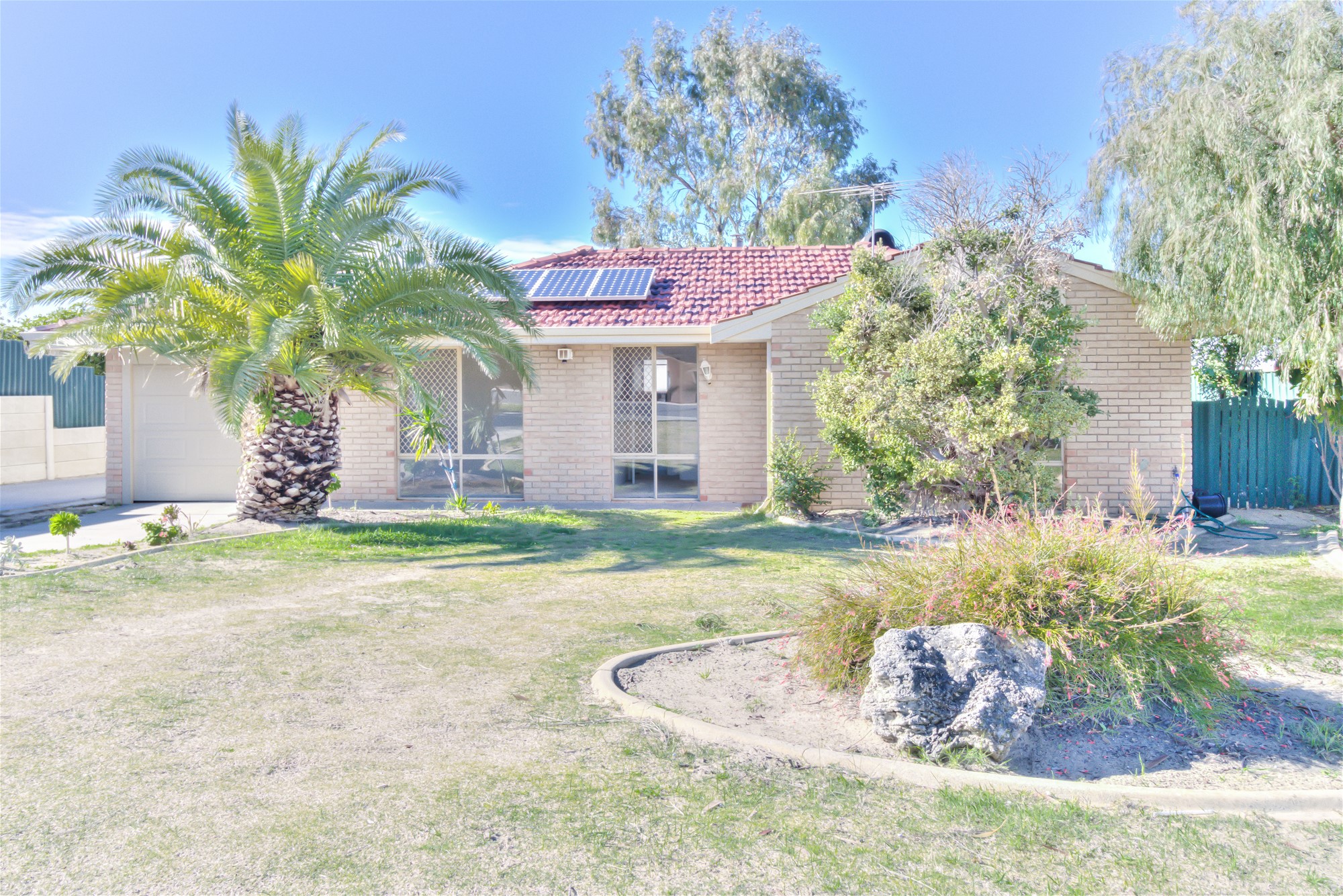 6 Coquina Close