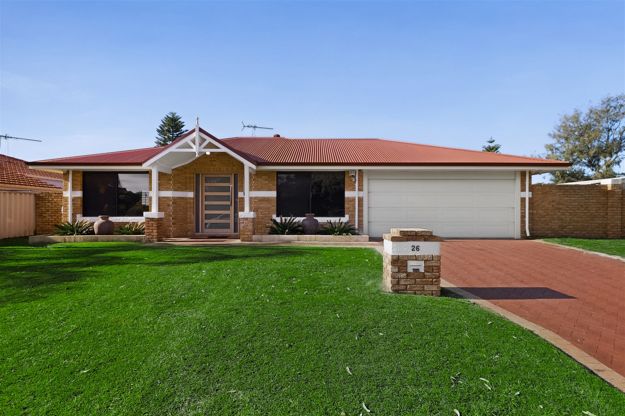 26 Santiago Parkway