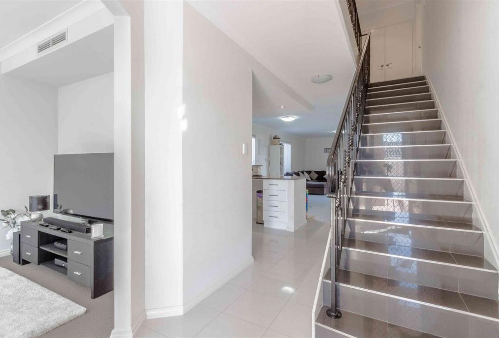 68B Collier Avenue 1