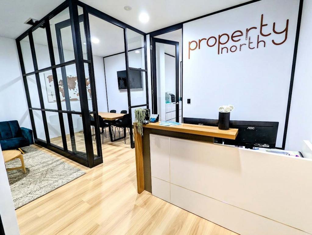 Modern Office Reception Area Design