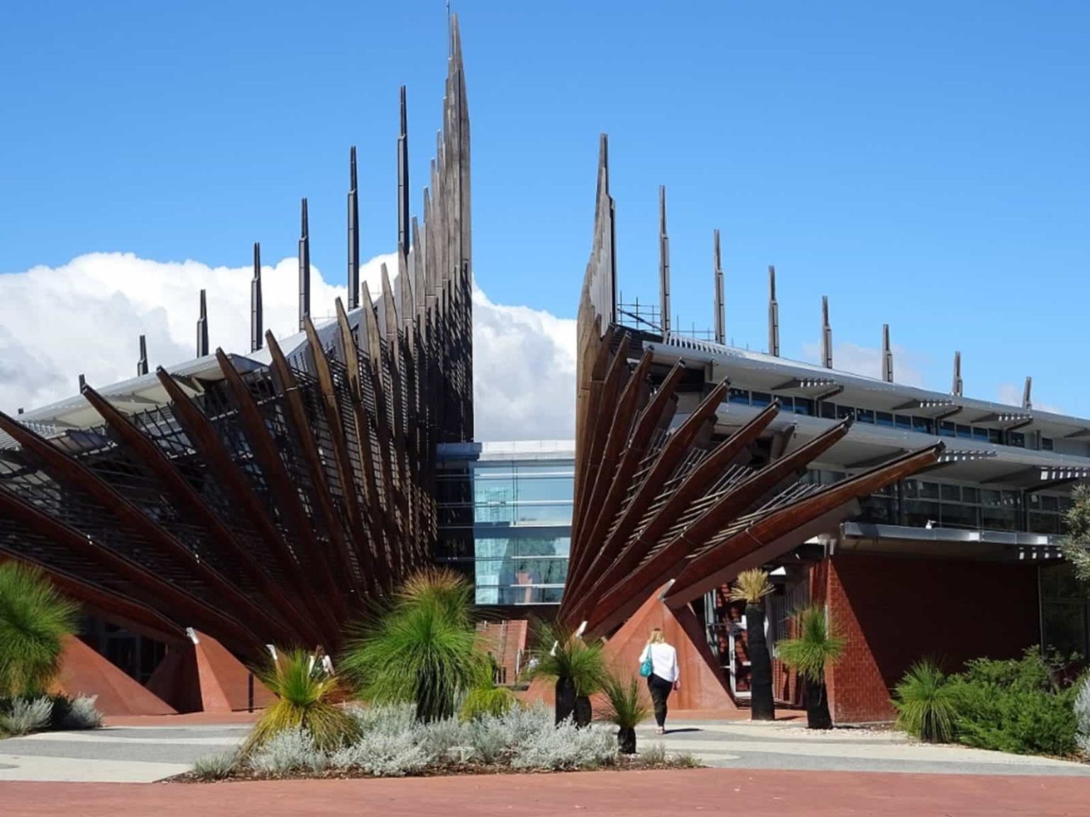 Aerial view of Joondalup WA showing homes, Lake Joondalup, and local amenities